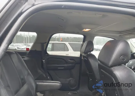 2008 GMC Yukon Denali z USA, uszkodzony, nr VIN 1GKFK63868J196237